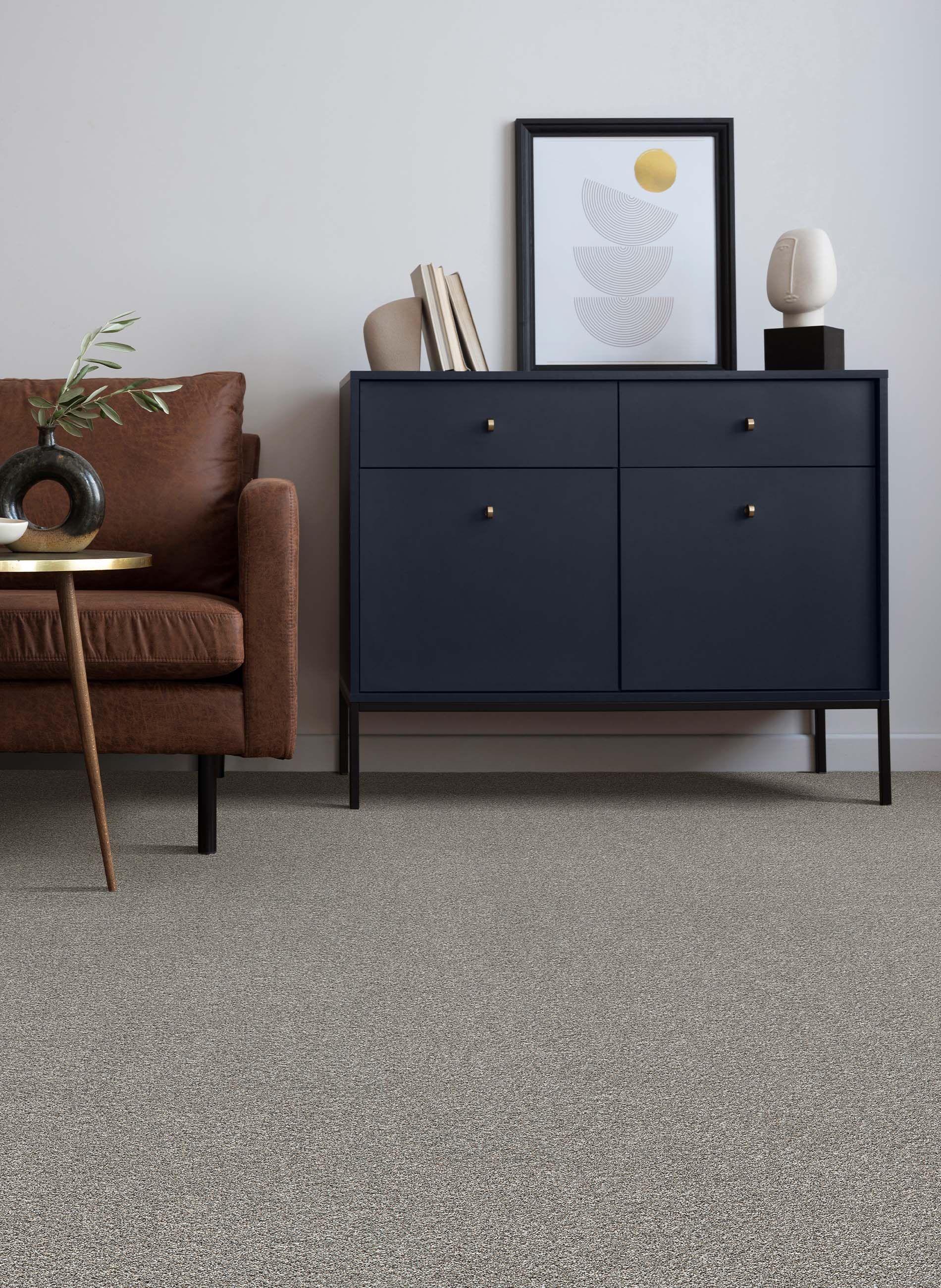 Color Name/ID: 5062 Grand Night