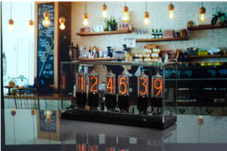 Norwegian Engineers Redesign the Nixie Tube Clock