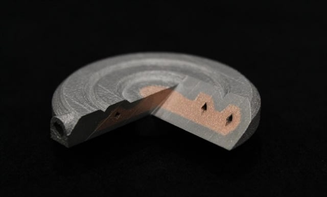 Aerosint 3D Prints Multi-Metal Cubes and Complex Parts