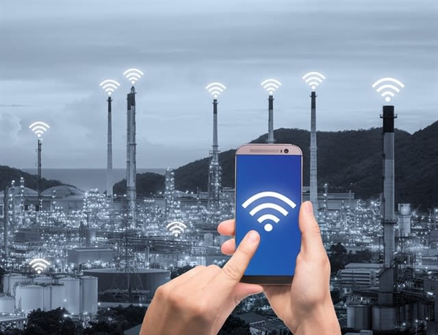 Wireless Communication on the Factory Floor