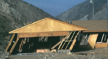 Horizontal bridging in pre-engineered wood trusses ...