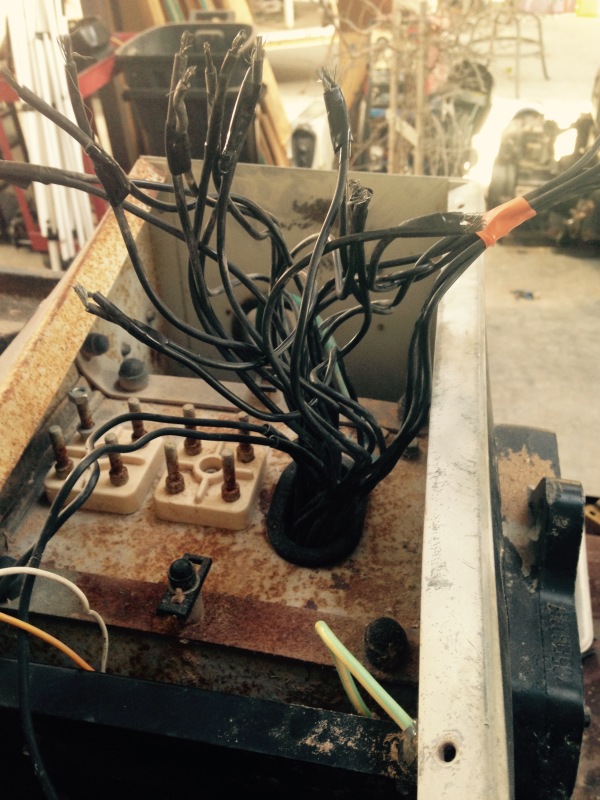 Wires_dsq3as.jpg