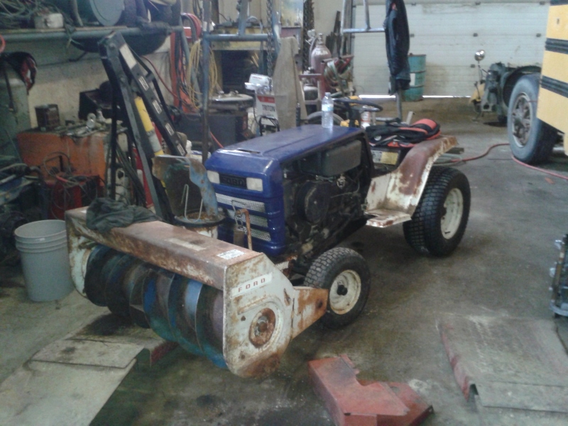 Mini Zamboni Engineers with Hobbies EngTips