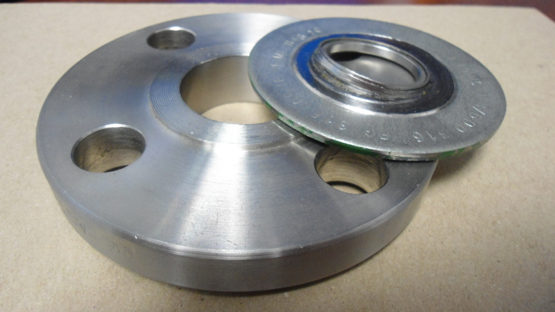 spiral_wound_gaskets_with_slip_on_flanges_itj9th.jpg