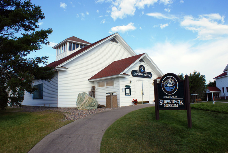 Great_Lakes_Shipwreak_Museum_bvng2d.jpg