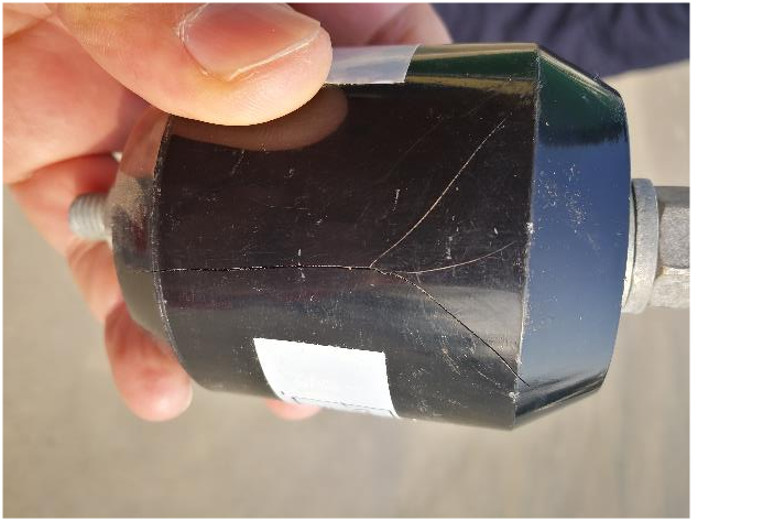 Crack_on_Surge_Arrester_gkzj7z.png