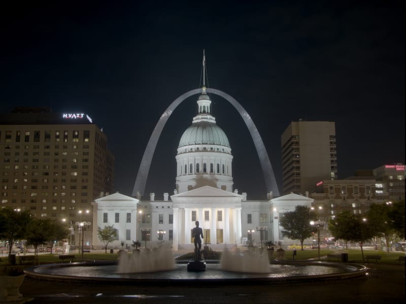 StLouisArchMultExpCDR_gxxkdr.jpg