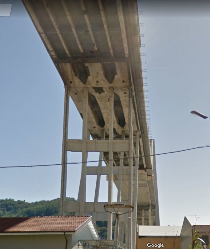 Genoa_Bridge_2_y4omr2.jpg