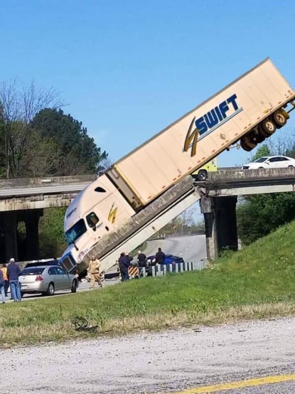 TN_bridge_ubcd6l.jpg