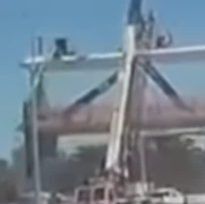 Frame_3_lslybm.jpg