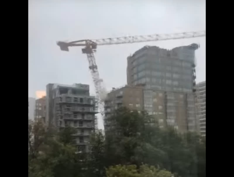Halifax_clipped_bldg_wnnk9y.jpg