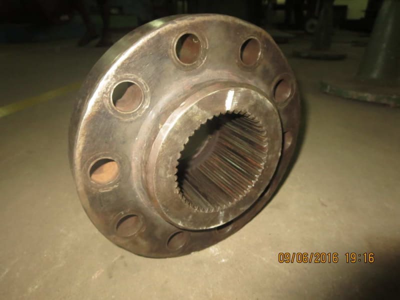 1._Spline_coupling_-_Back_view_gb567g.jpg