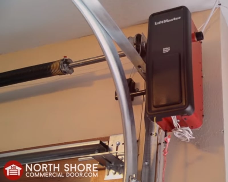 liftmaster-8500-wall-mount-garage-door-opener-154_xog1nj.jpg
