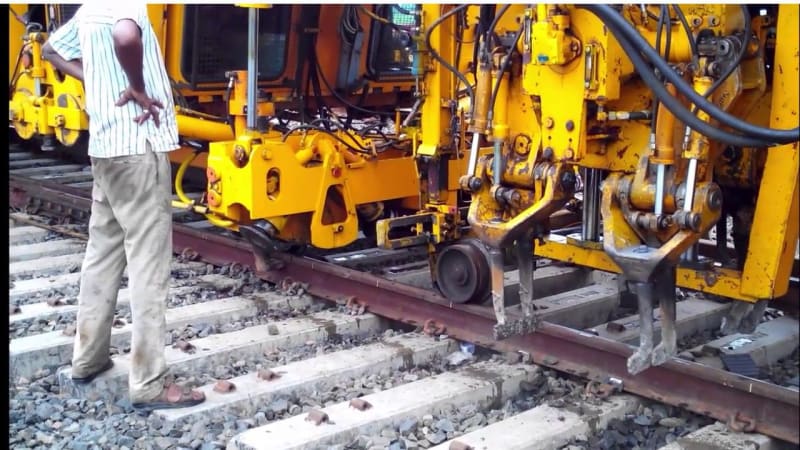 1._tamping_machine_xdbctv.jpg