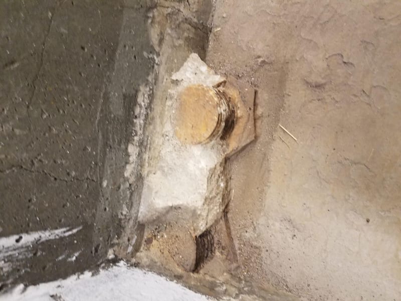 Base_plate_column_vxiecn.jpg