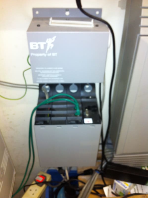 Kirk_8000_Cordless_Phone_system_wvvisf.jpg