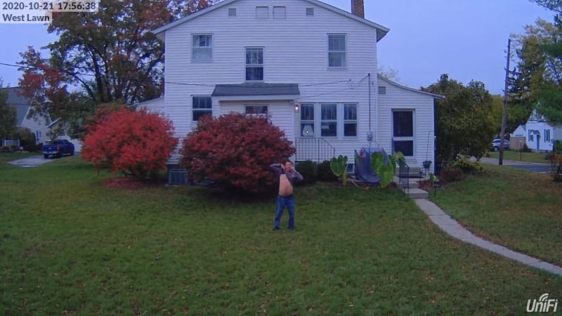 West_Lawn_-_Oct_21_20_05_56_38_PM_ve9d7l.jpg