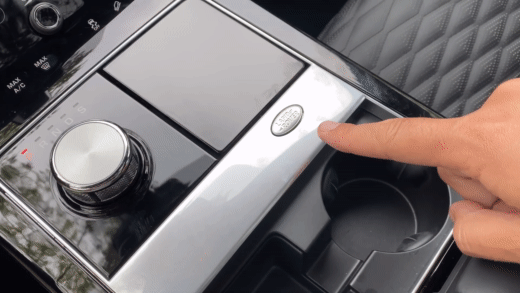 The_2020_Range_Rover_Velar_SVAutobiography_Is_a_100000_Super_wz2xnu.gif