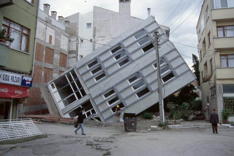 4_story_adapazari_liq_tilt_ambjqo.jpg