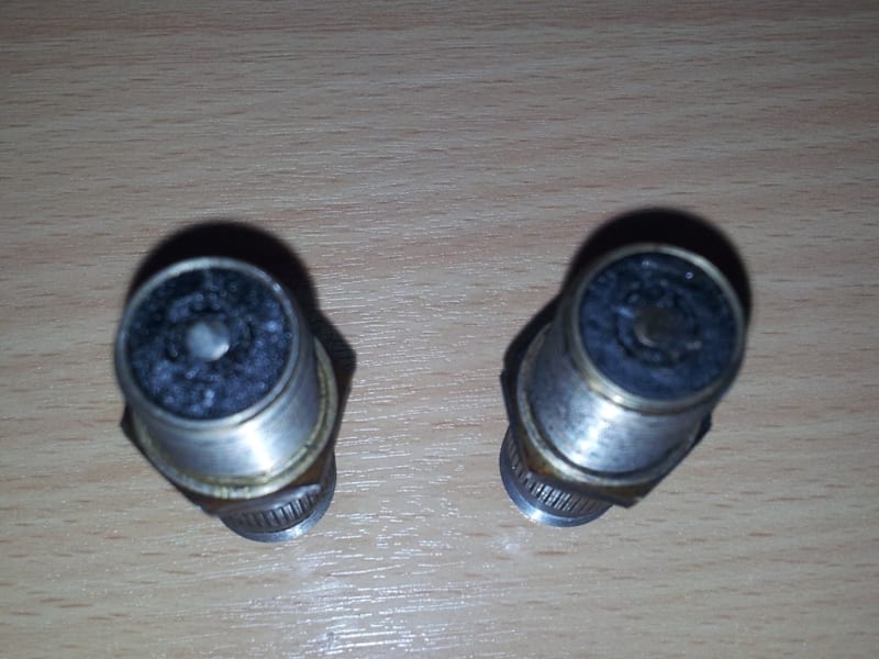 Turbine_speed_sensor_damaged_2012-03-09_10.24.39_fpkbyi.jpg