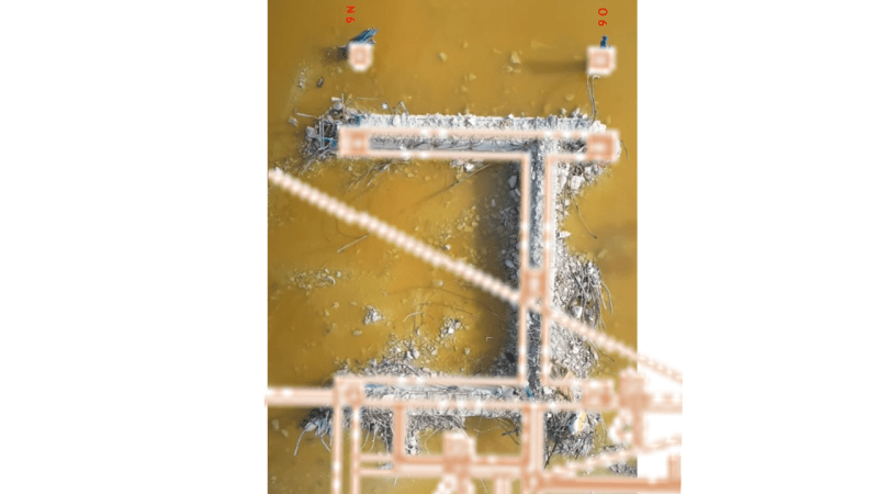 Mystery_H_Photo_vs_Plan_with_Columns_jn4fap.png