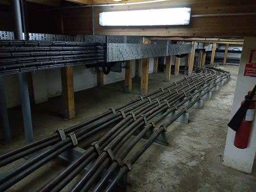 S.Station_underground_cables_2_zxm5sd.jpg