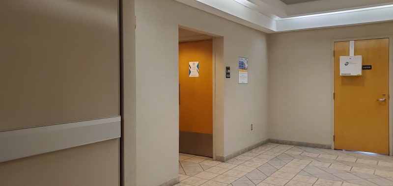 20221012_103731-Restroom_qed3cr.jpg