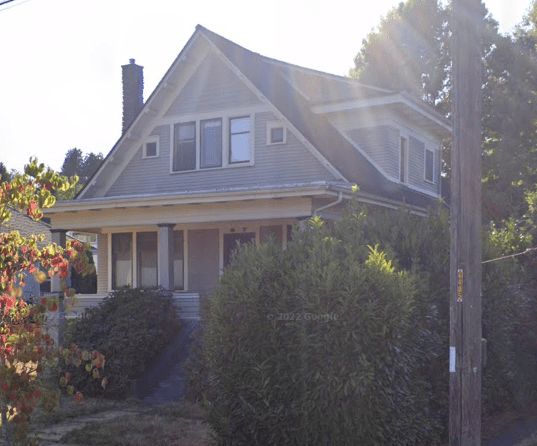 6417_Woodland_Place_N_Seattle_pngbyp.png