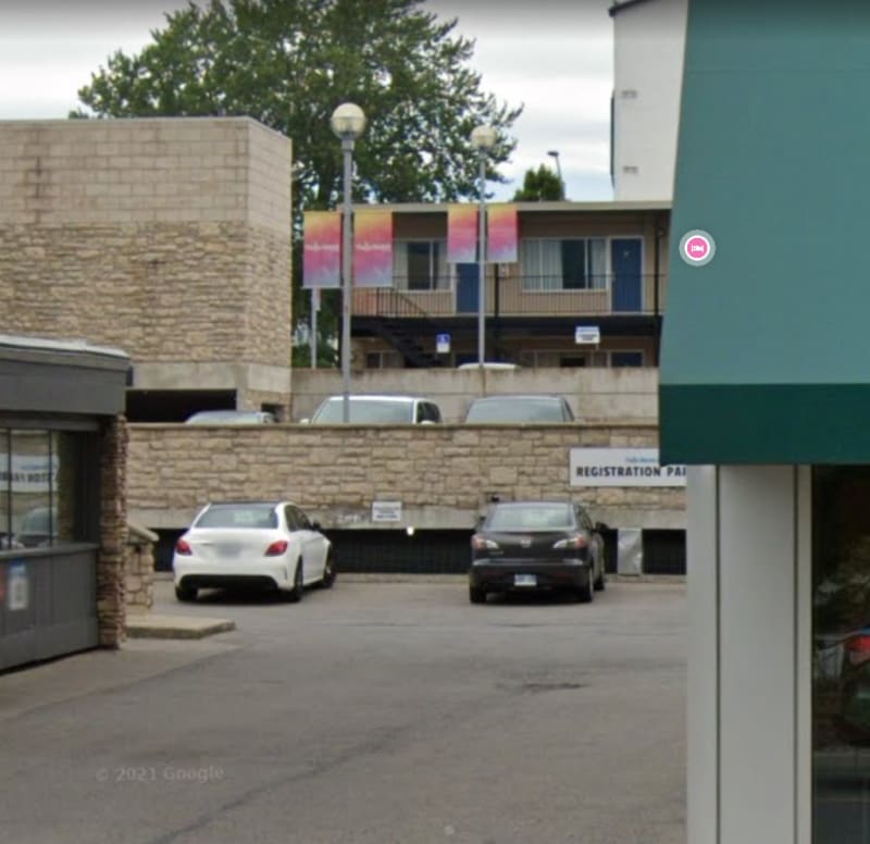 Niagara_parking_cdo0qc.jpg
