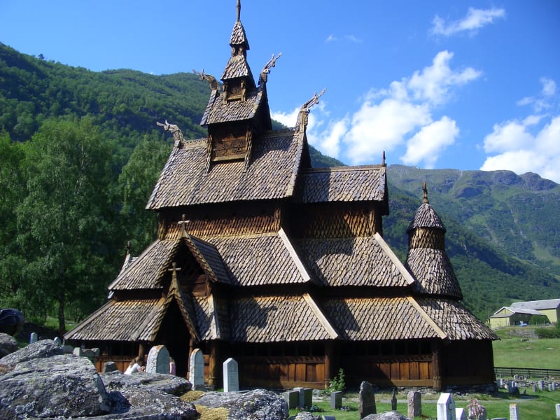Borgund-Stave-Church-11_hb1asf.jpg