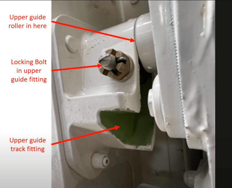 Guide_track_and_roller_wlzf54.png