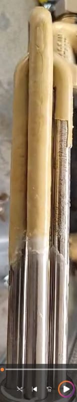 heating_element_with_limescale_jz8mtl.jpg