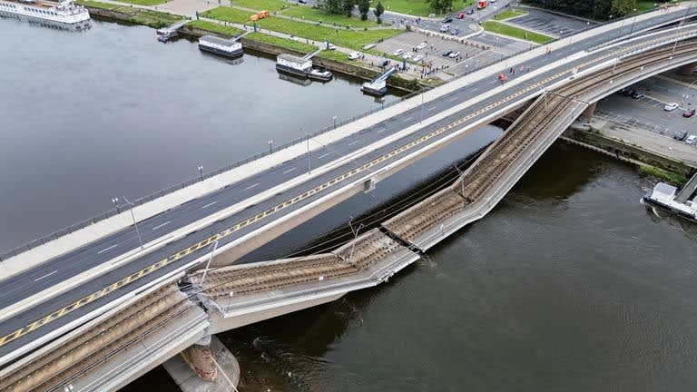 skynews-bridge-collapse-dresden_6681835_oznrd8.jpg