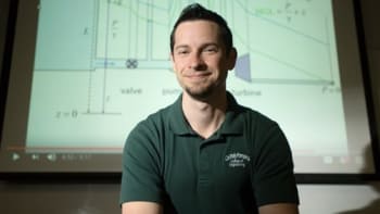 Professor Paul Nissenson led a group of seven Cal Poly Pomona faculty who won the Online Learning Consortium’s Digital Innovation Award for their innovative changes to an engineering course.