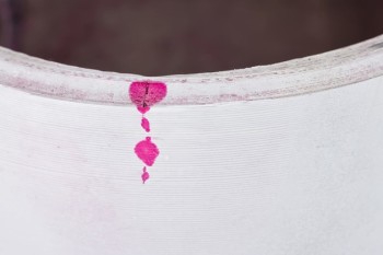 Detection of a crack by dye penetrant inspection