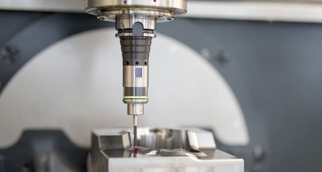 The Hexagon Manufacturing Intelligence Division’s m&h R-400 probe system. (Image courtesy of Hexagon’s Manufacturing Intelligence Division.)