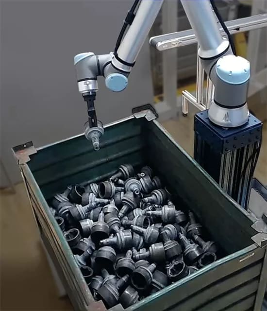Universal Robots ActiNav bin picking system uses a 3D point cloud for its imaging. (Image courtesy of Universal Robots.)
