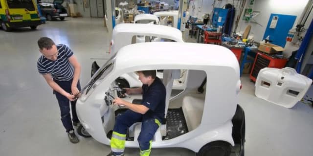 The Zbee is built with a polyurethane body, which makes additive manufacturing an option.