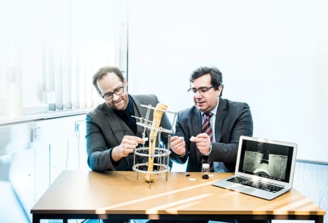 Andrew Weightman (left) and Paulo Bartolo (right). (Image courtesy of The Conversation.)