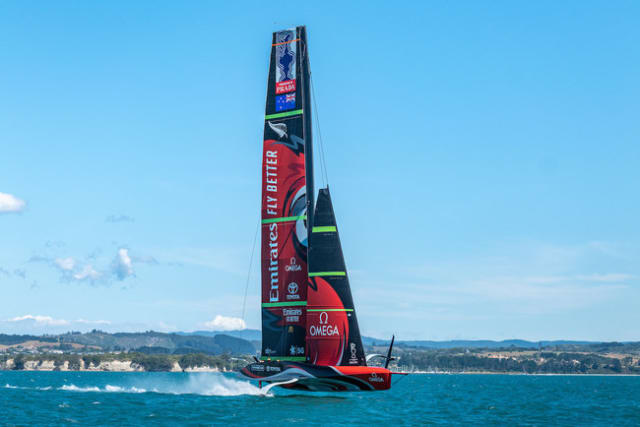 Te Rehutai flies just above the water. (Image courtesy of Emirates Team New Zealand.)