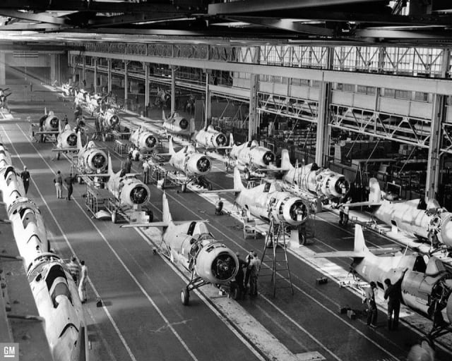 Fighter planes on the line at GM’s Linden, N.J. plant. GM retooled for complex airplanes and built thousands of them in WW2. Ventilators would be less complex and easier to mass produce.