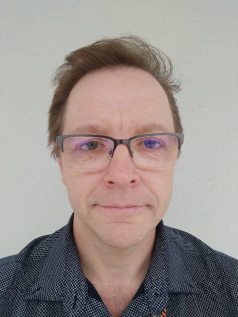 Ian M. Mackay, a virologist at the University of Queensland. (Image courtesy of Ian M. Mackay.)