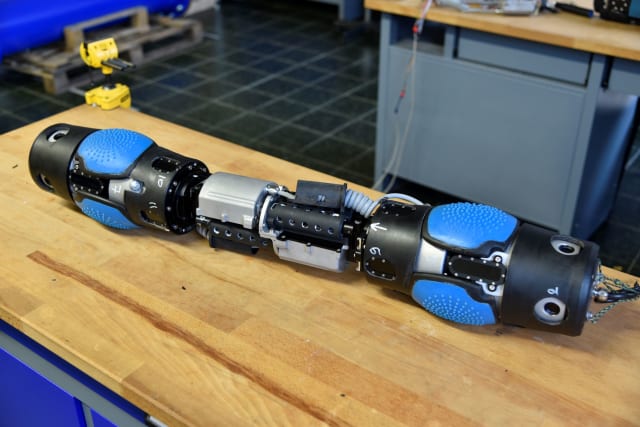 Acwa Robotics, le robot-chenille qui traque les fuites d'eau