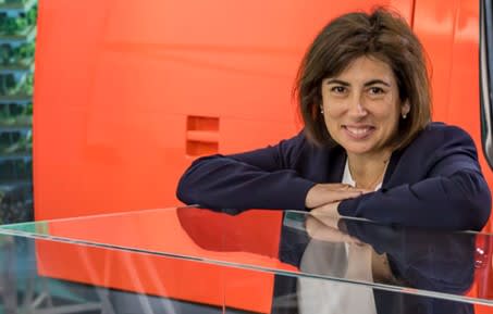 With the DELMIA Quintic environment in place, according to Dassault, it is possible to synchronize demand from vehicle factories for components. “It is important to ensure that their specific components are produced on time,” says Dassault's Laurence Montanari.