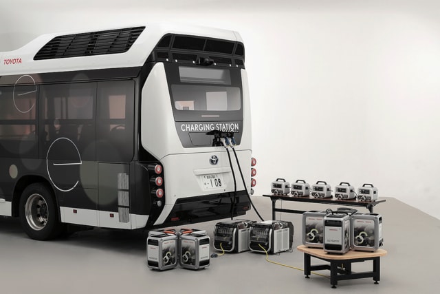 Moving e recharging portable power sources via two Power Exporter 9000s. (Image courtesy of Toyota.)