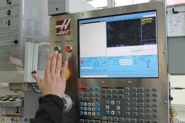 CNC manufacturers are powering on 3D printing capabilties. (Image courtesy of Fabbaloo.)