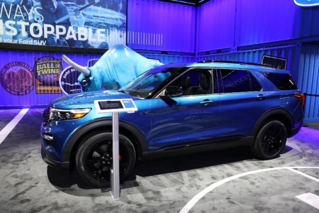The Ford Explorer hybrid. (Image courtesy of NAIAS.)