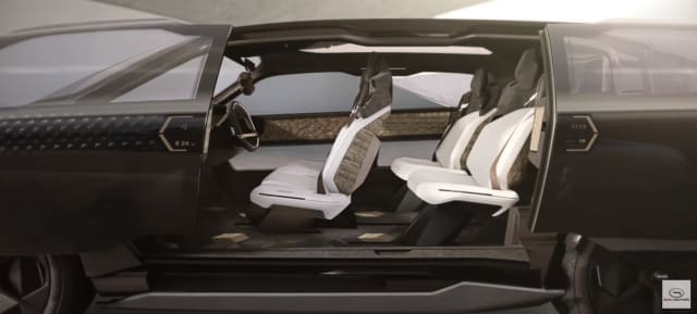 The doors of the GAC Entranze concept slide open to reveal the interior. (Image courtesy of GAC Motor.)