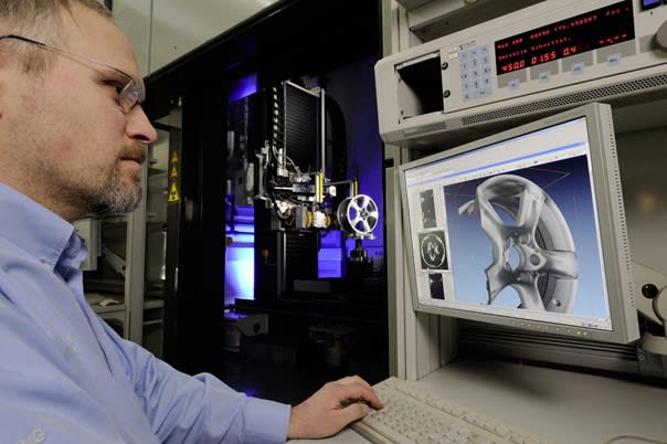 Valuable Experiences. In 2015, Daimler replaced its CAD system CATIA V5 with Siemens NX. From the time the decision was made, the implementation process took about four years before the system was fully rolled out among the approximately 7,000 users. The change at HKMC comprises about half of this number; but on the other hand, the cPDm /PDM solution Teamcenter will also be implemented as product data backbone.