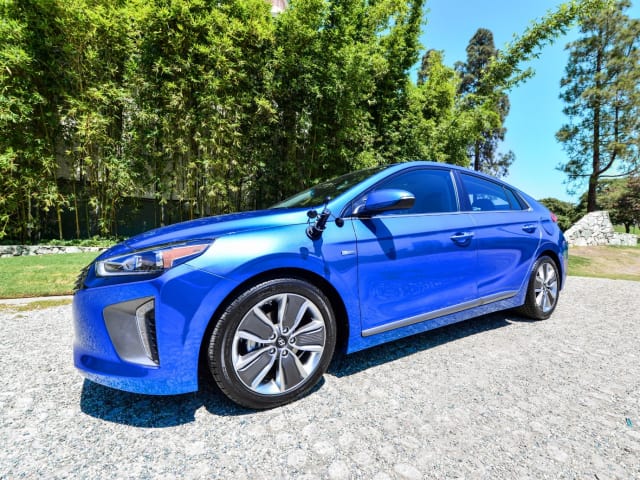 The Roadable Synapse: a car so annoying, it may just kill you. (Image courtesy of LACMA.)